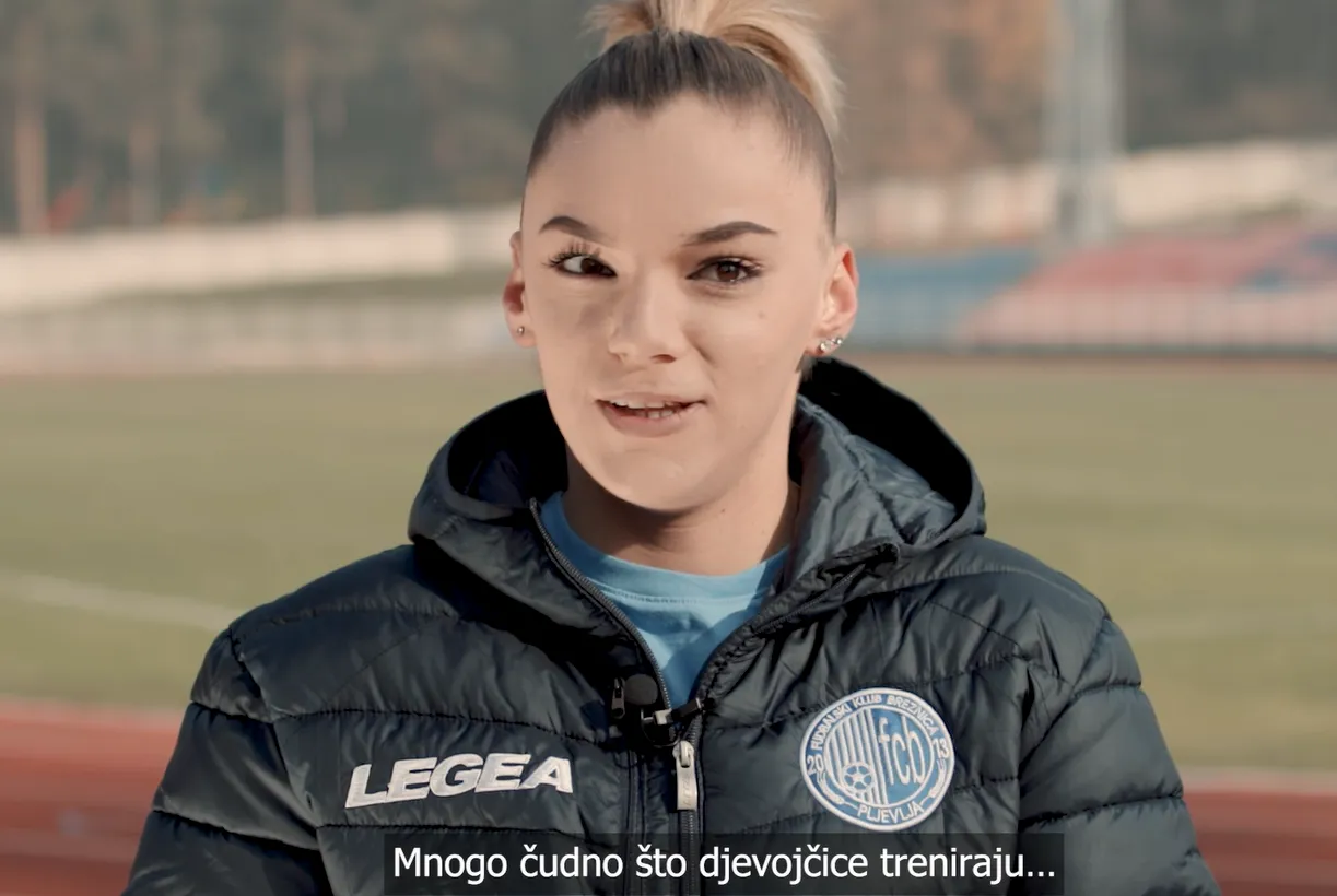 Igra koja mijenja pravila zajednice